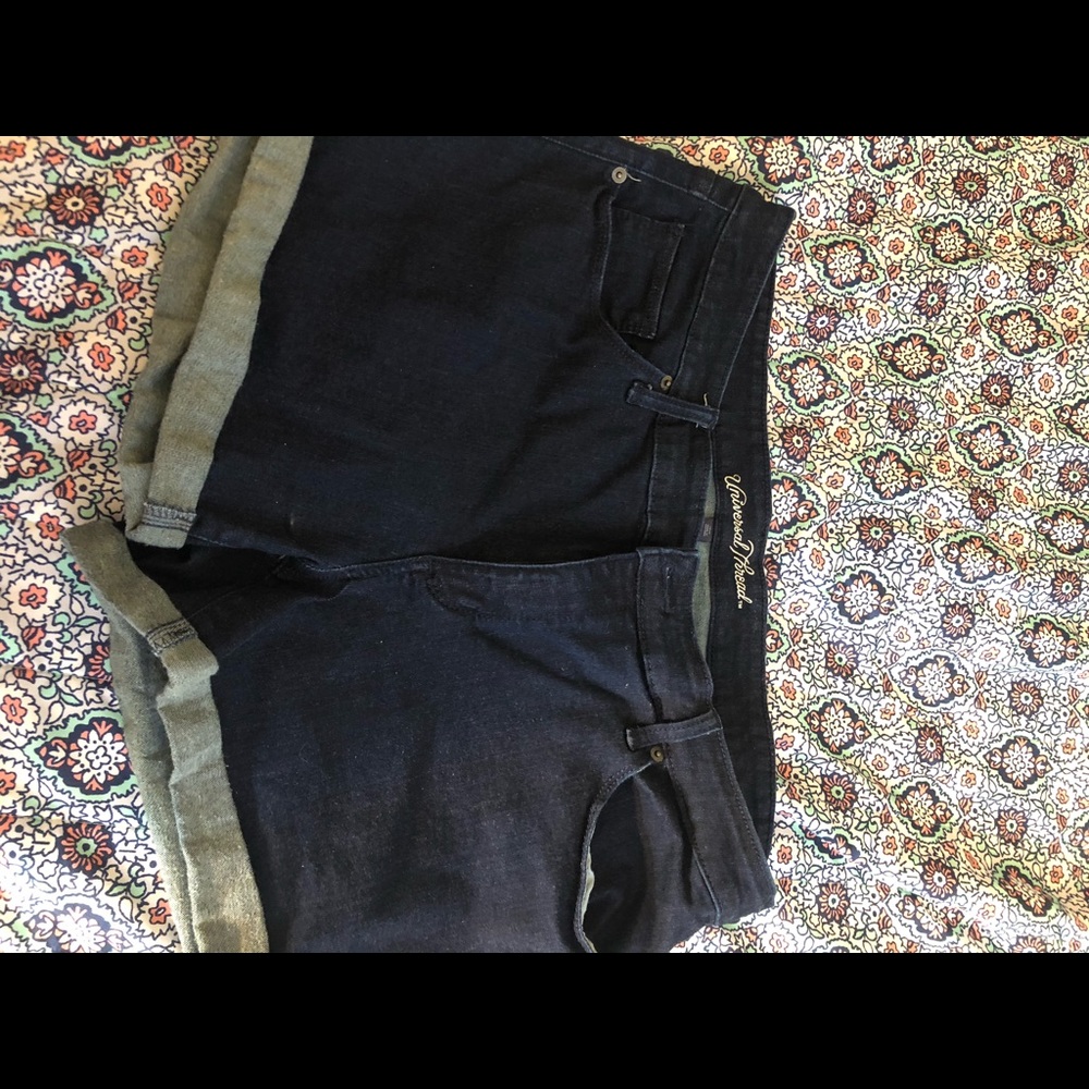 Universal Thread Jean Shorts